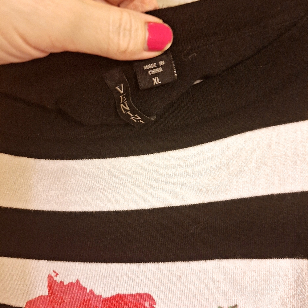 ❤️Venini Sweater SZ XL Black White Pink Pull-Over Striped Top Floral 3/4 Sleeved - Picture 4 of 12